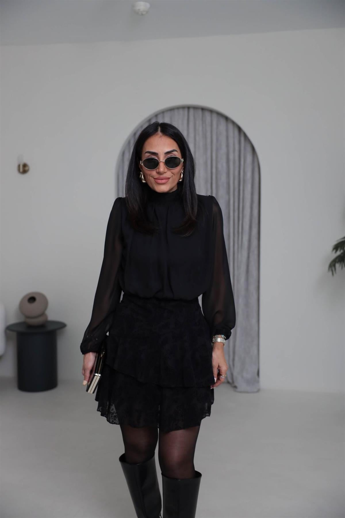 3863 Eteği Flok Baskı Katlı Elbise SİYAH