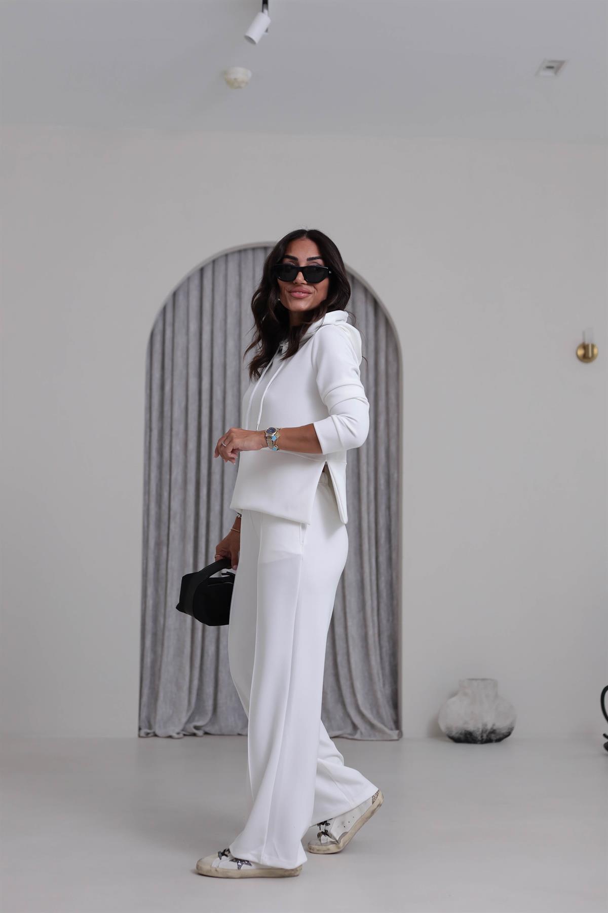 7327 Kapşonlu Yırtmaçlı Çimalı Modal Takım BEYAZ