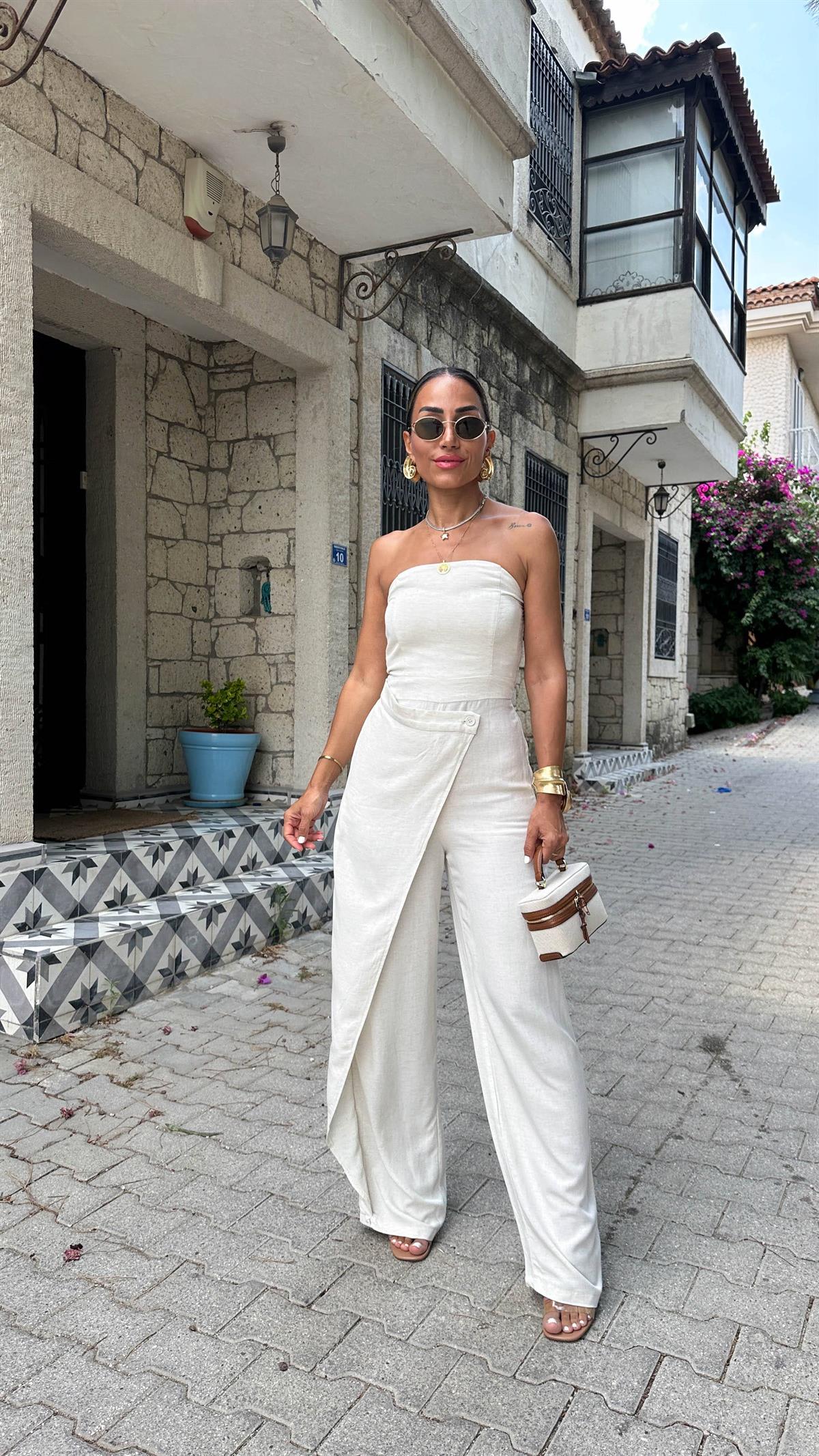 5298 Önü Kapaklı Sırtı Gipeli Keten Tulum