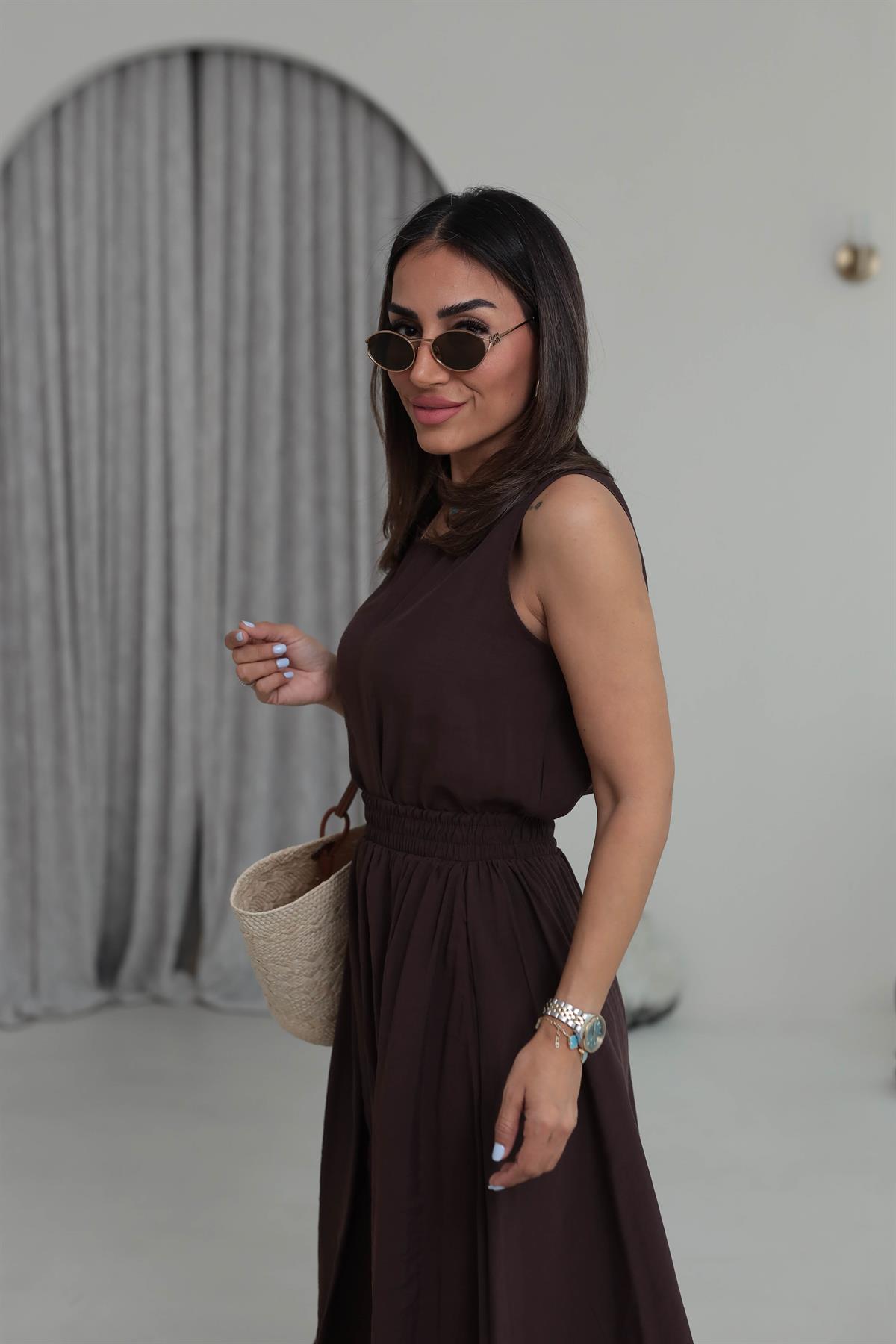 3510 Tencel Kumaş Sıfır Kol Bluz & Kloş Etekli Takım KAHVE