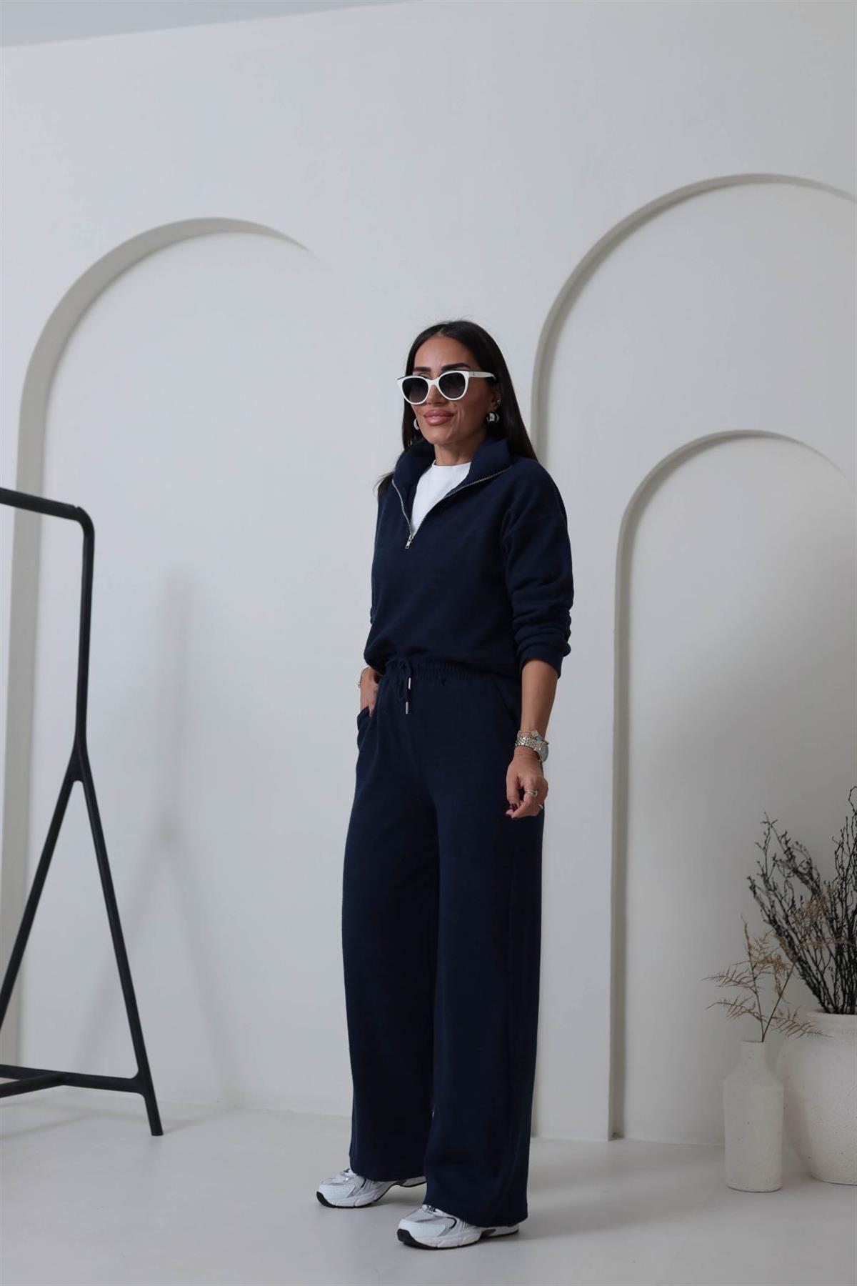 5750 Dik Yaka Yarım Fermuarlı Yumoş Dokulu Takım LACİVERT