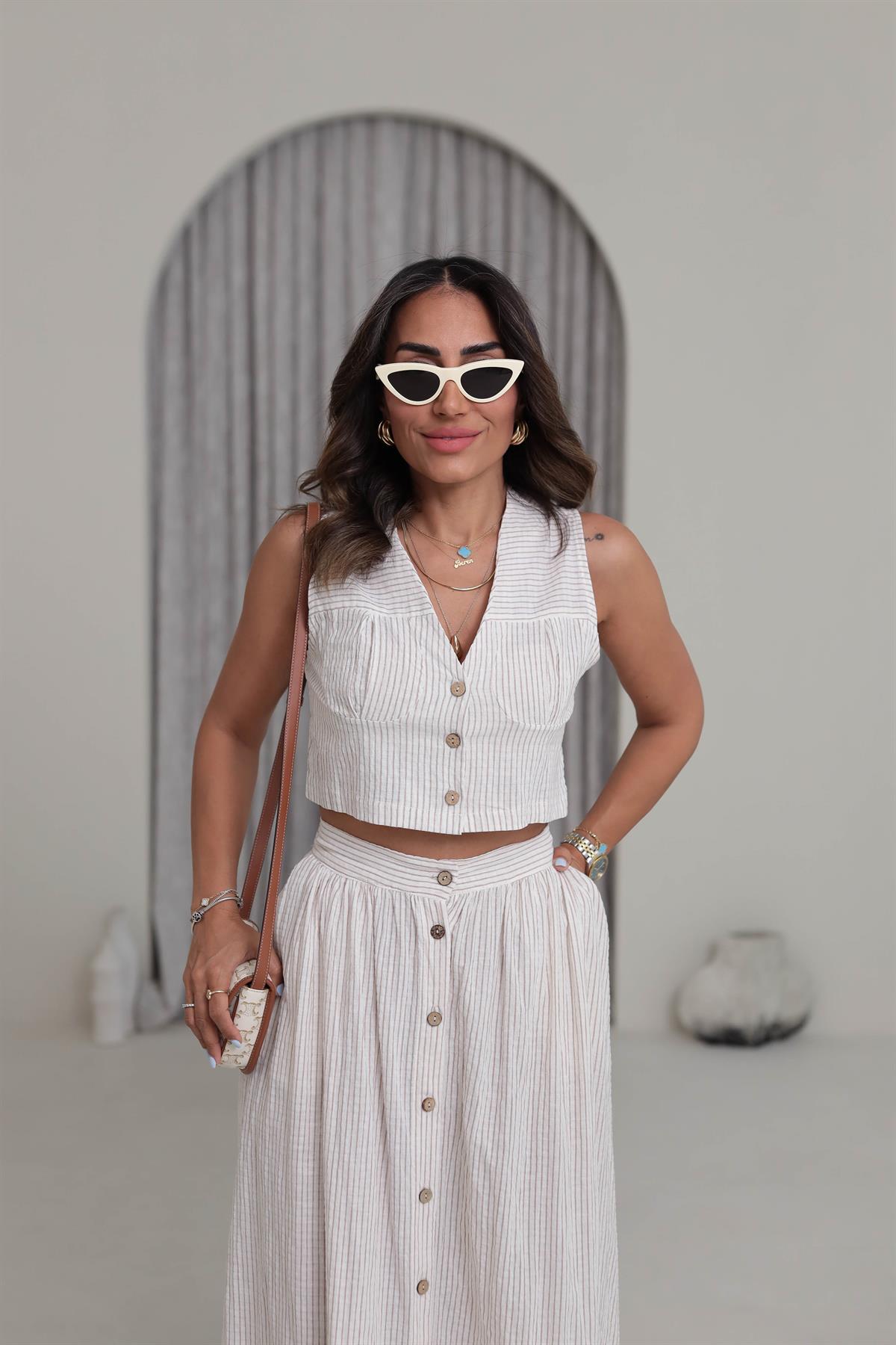 0484 Düğmeli Crop Yelek Etek Çizgili Takım BEJ