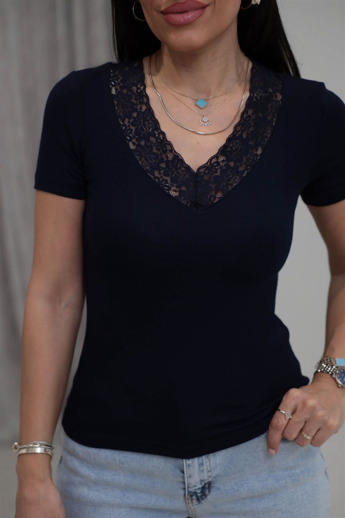 1015 V Yaka Dantelli Modal Body LACİVERT