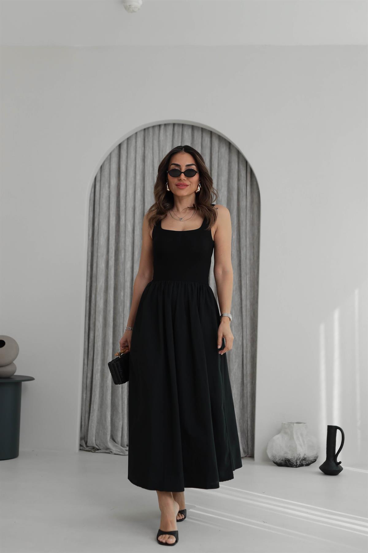 2073 Kare Yaka Askılı Parçalı Poplin Elbise SİYAH