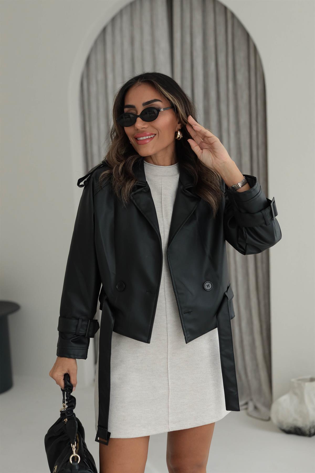 3076 Kol Ve Bel Kemer Detaylı Suni Deri Ceket SİYAH