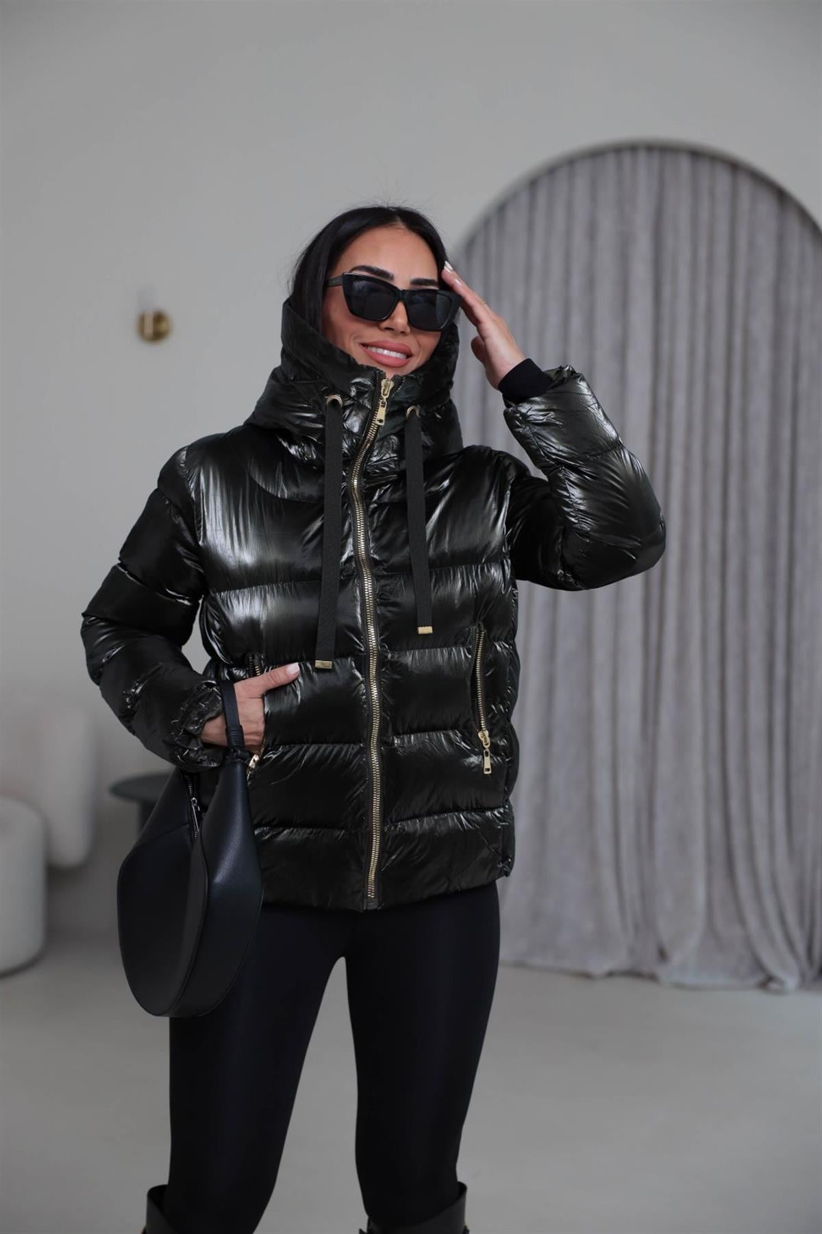 2262 Kapşonlu Parlak Dokulu Şişme Mont KOYU YEŞİL