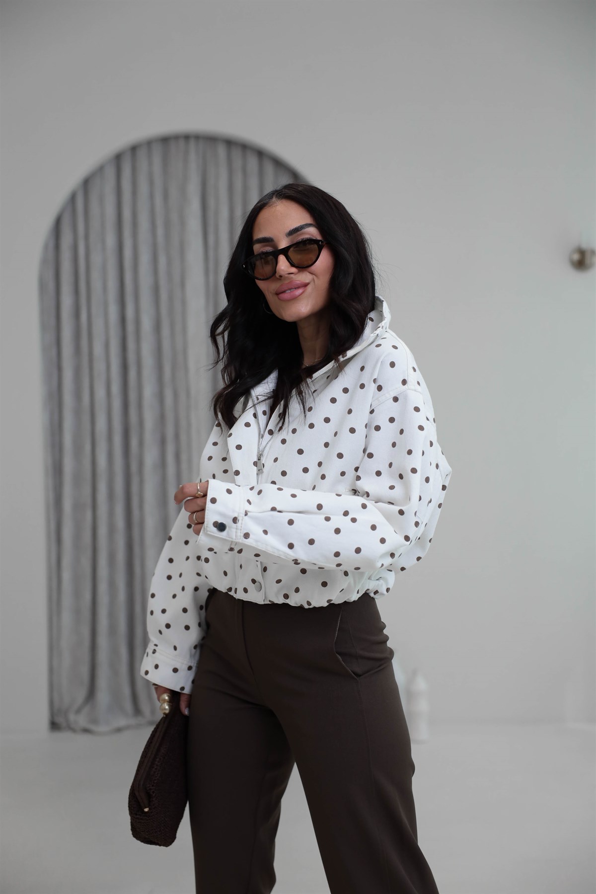 0967 Puantiyeli Önden Fermuarlı Bomber Ceket KAHVE