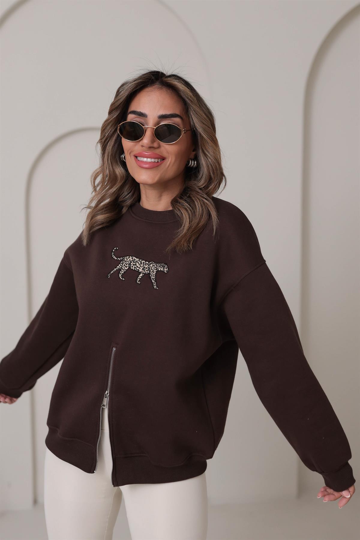 5617 Leopar Nakış Yarım Fermuarlı Şardonlu Sweatshirt KAHVE
