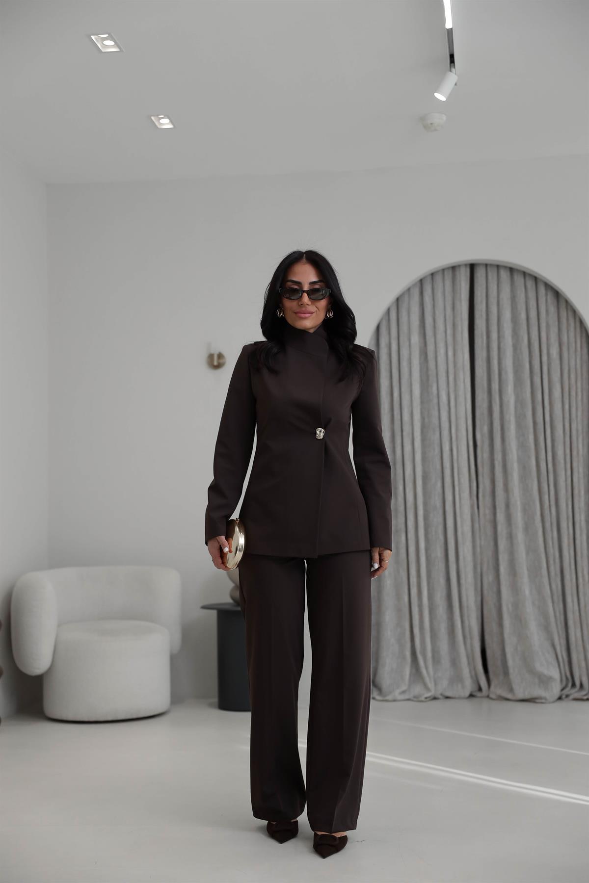 2041 Yaka Detaylı Gold Düğmeli Ceket Pantolon Takım ACI KAHVE