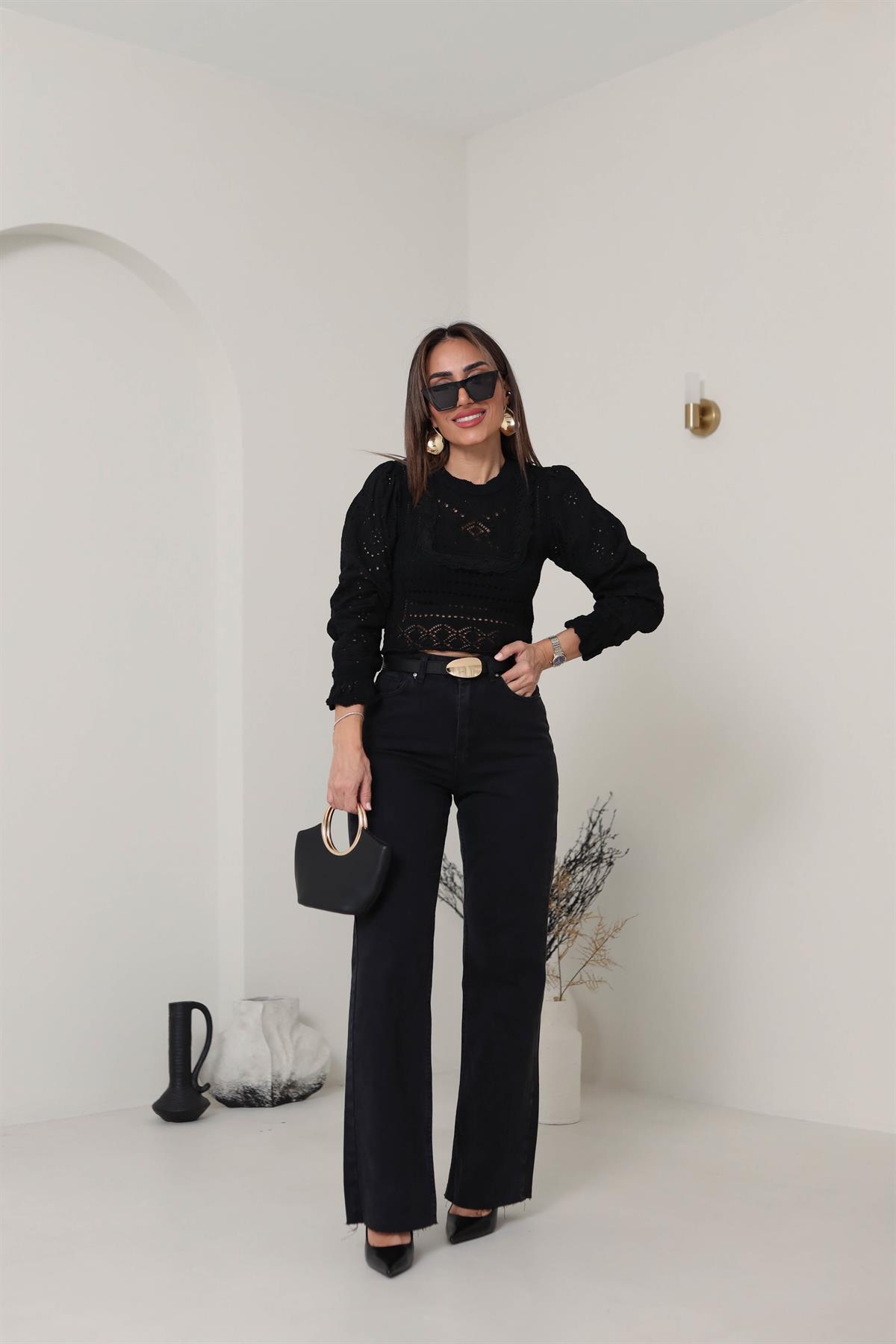 8058 Kol Fisto Detaylı Ajurlu Bluz SİYAH