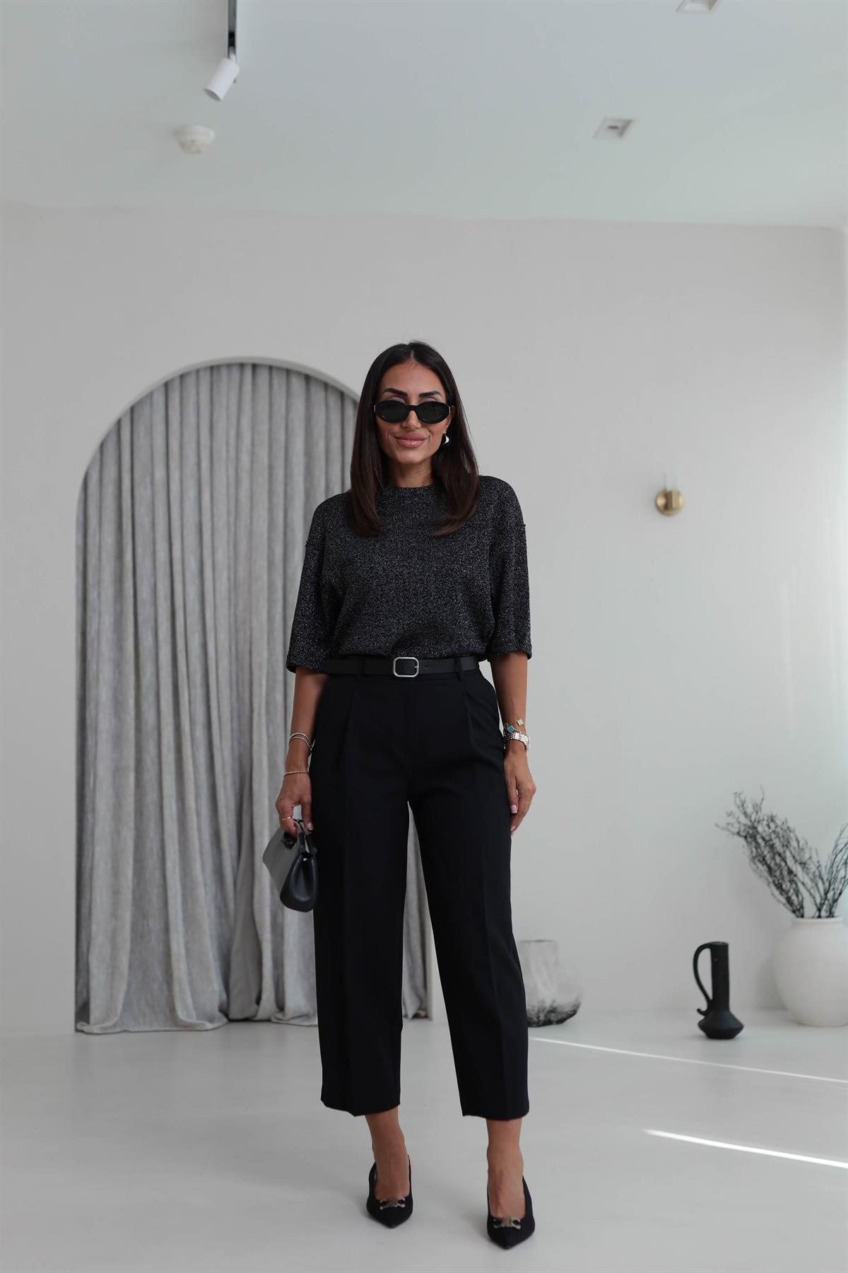 2167 Kemerli Pensli Pantolon SİYAH