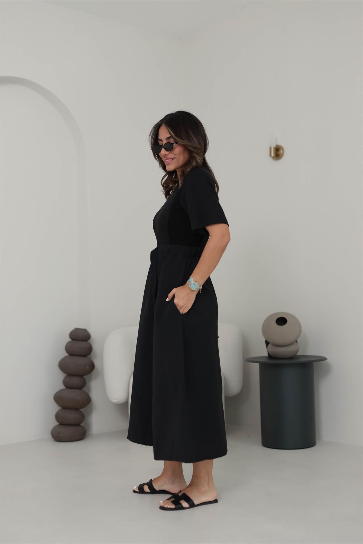 0347 D Toka Kemerli Garnili Elbise SİYAH