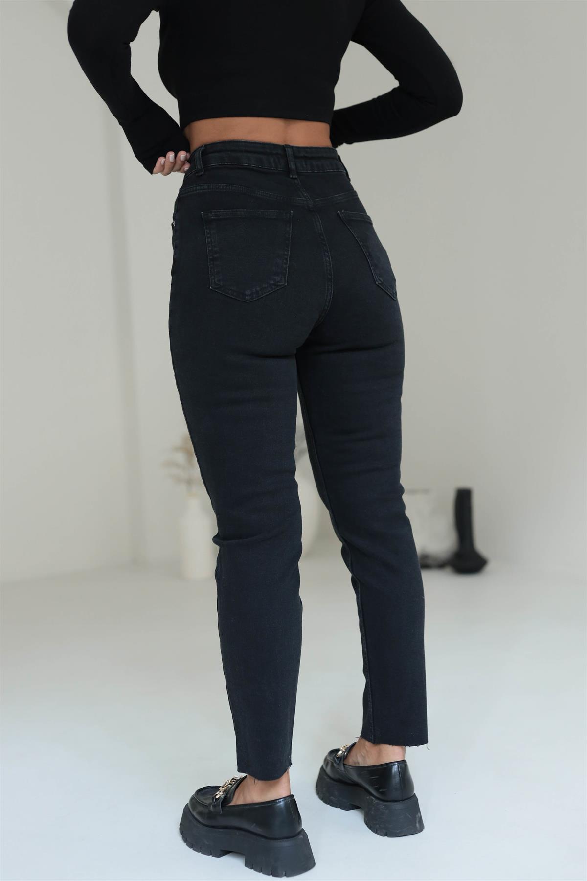 1697 Paçası Kesikli Likralı Mom Jean