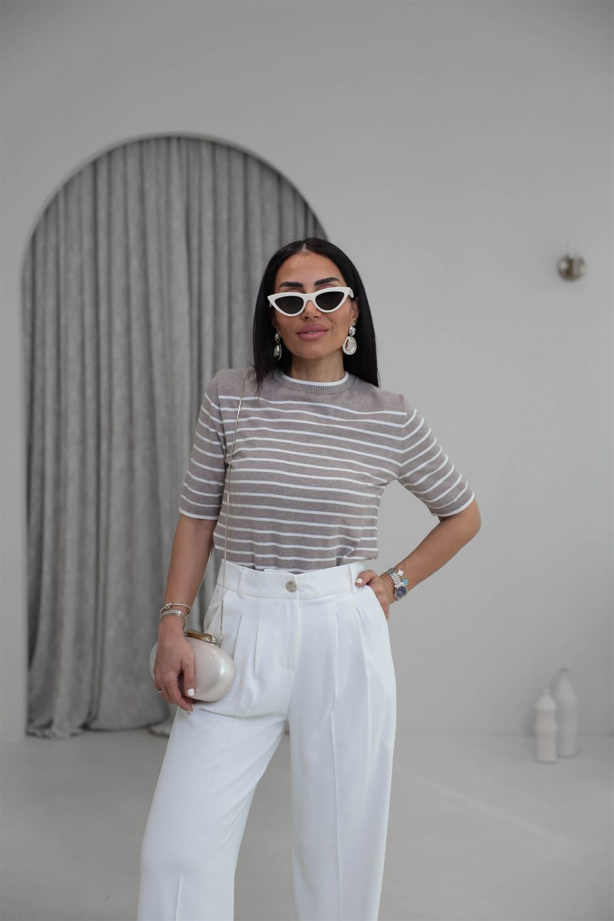 T-122 Çizgili Bisiklet Yaka Kısa Kol Triko Bluz SÜTLÜ KAHVE