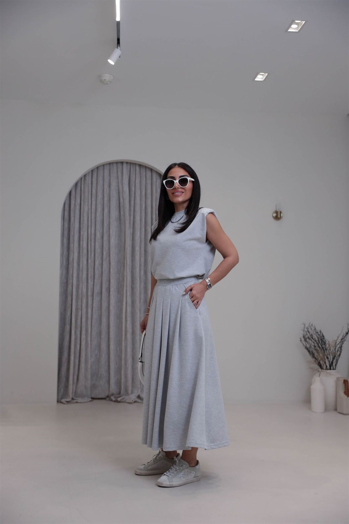 7150 Vatkalı Penye Bluz ve Pileli Etekli Takım GRİ