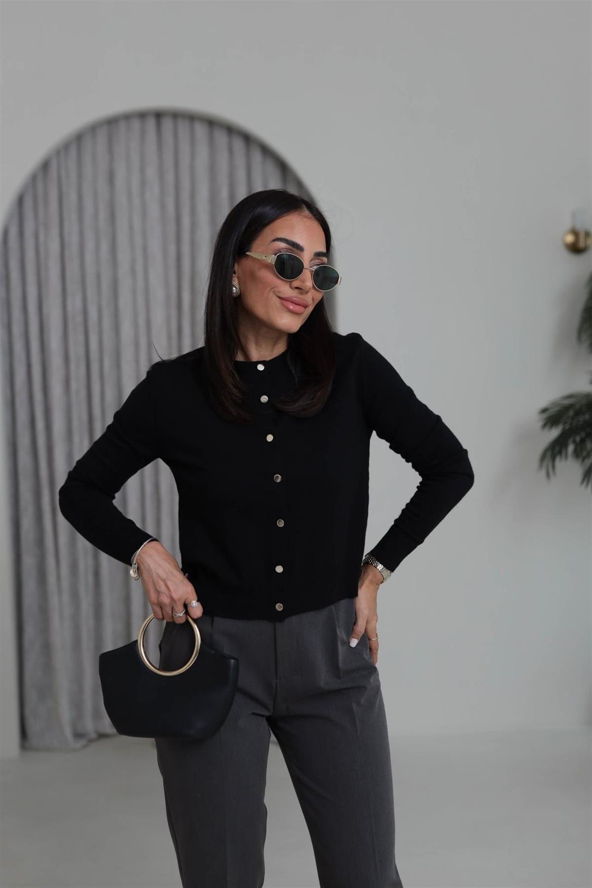 587 Gold Düğme Detaylı İnce Triko Hırka SİYAH