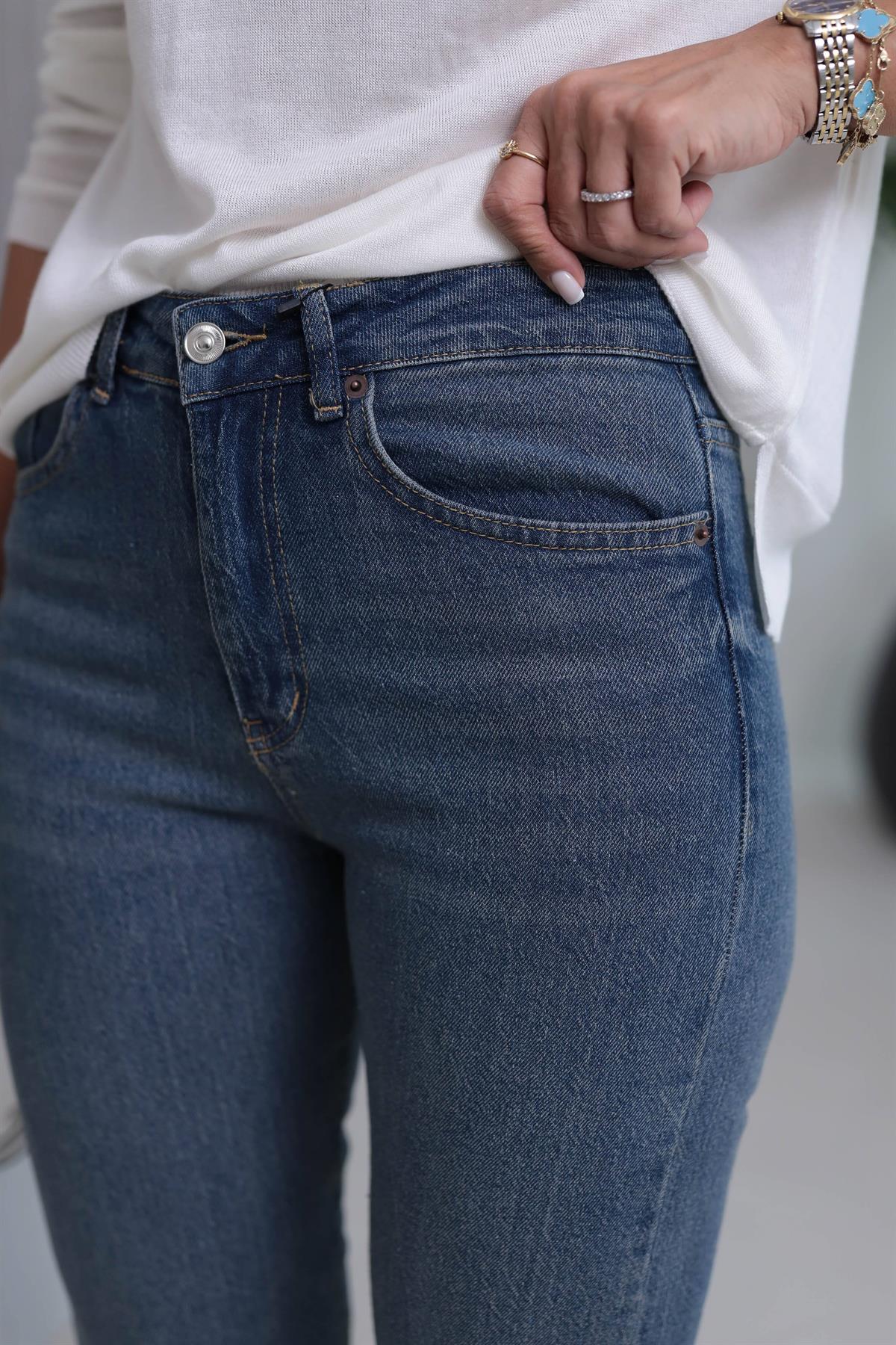 ZA Lazer Kesikli Boyfit Jean TİNTLİ MAVİ