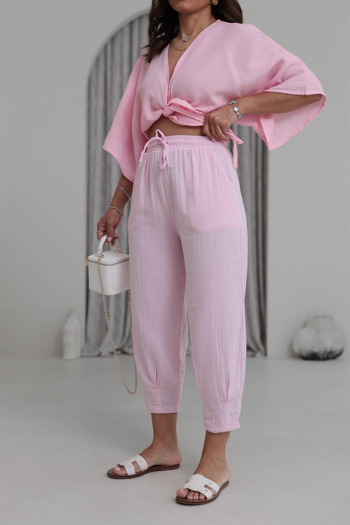 0255Y Paçası Pensli Müslin Pantolon PEMBE