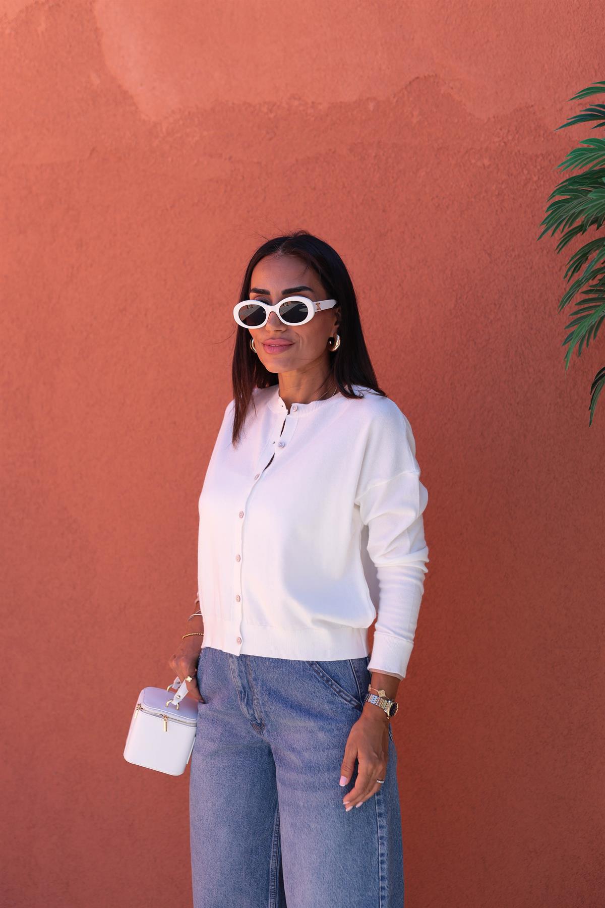 1040 Kolu Biyeli Yumuşak Doku Düğmeli Hırka EKRU