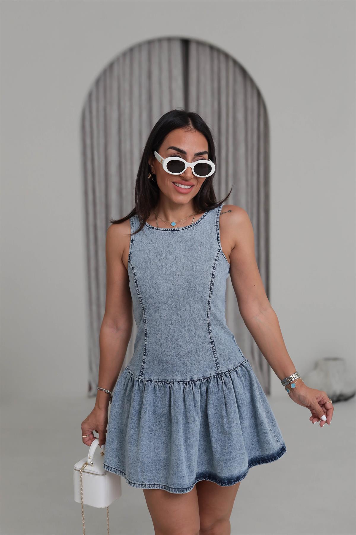 7328 Sıfır Kol  Fermuar Detaylı Jean Elbise BUZ MAVİ