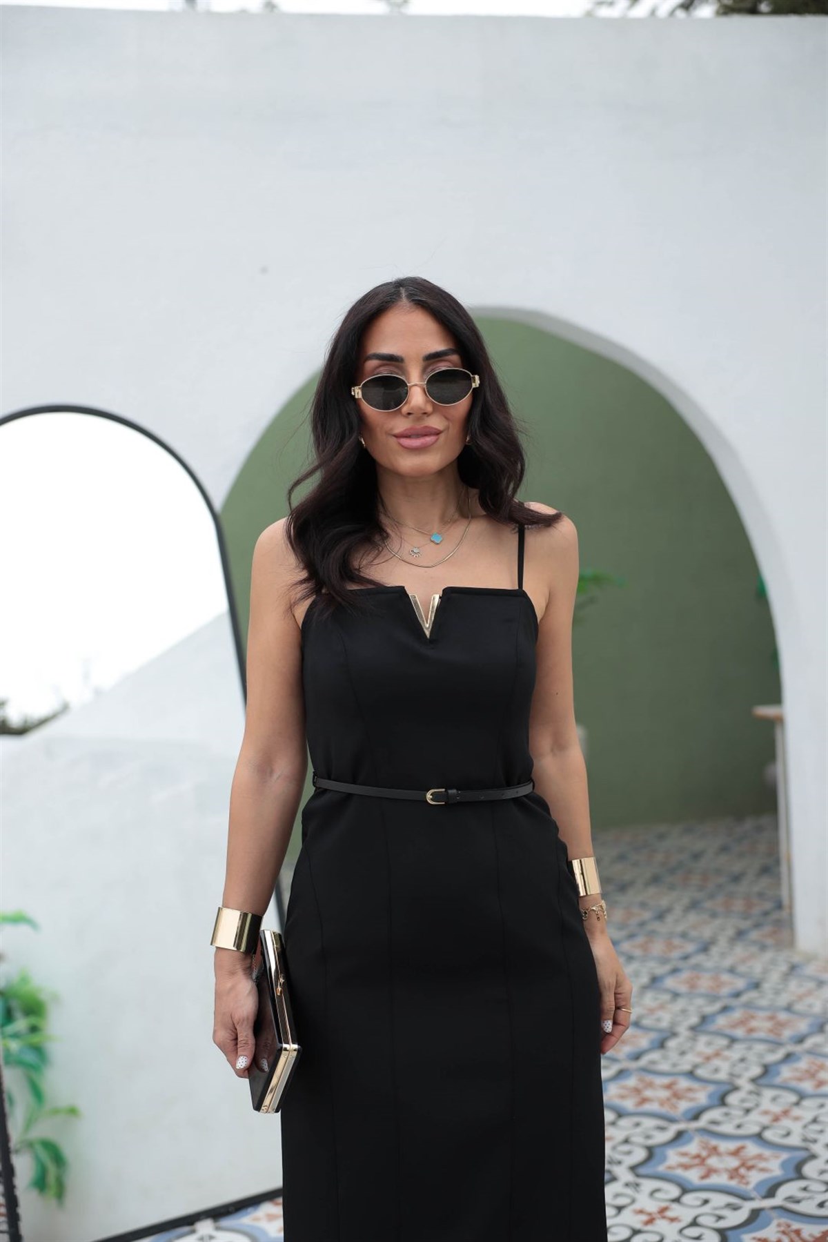 7304 Ayarlanabilir Askılı Gold Detaylı Elbise SİYAH