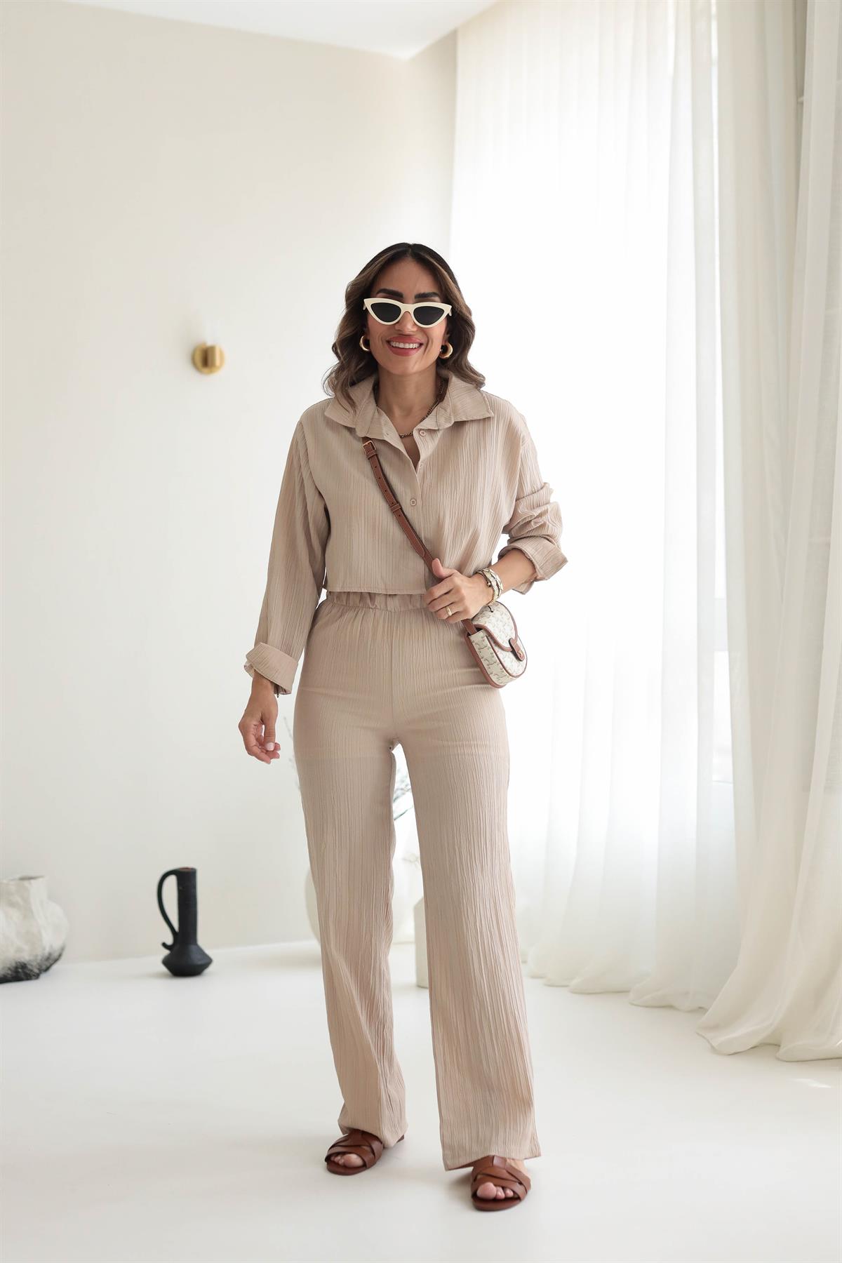 0042 Gömlek & Pantolon Gofre Takım