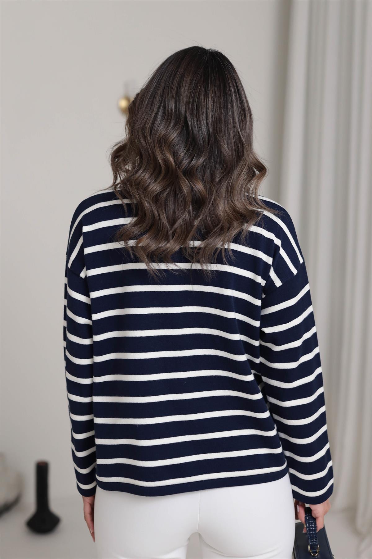 2430 Çizgili Korsman Çizgili Kazak LACİ-BEYAZ