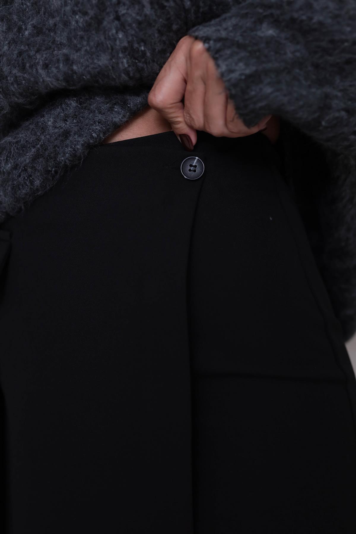 5313 Cep Kapaklı Şort Etek SİYAH