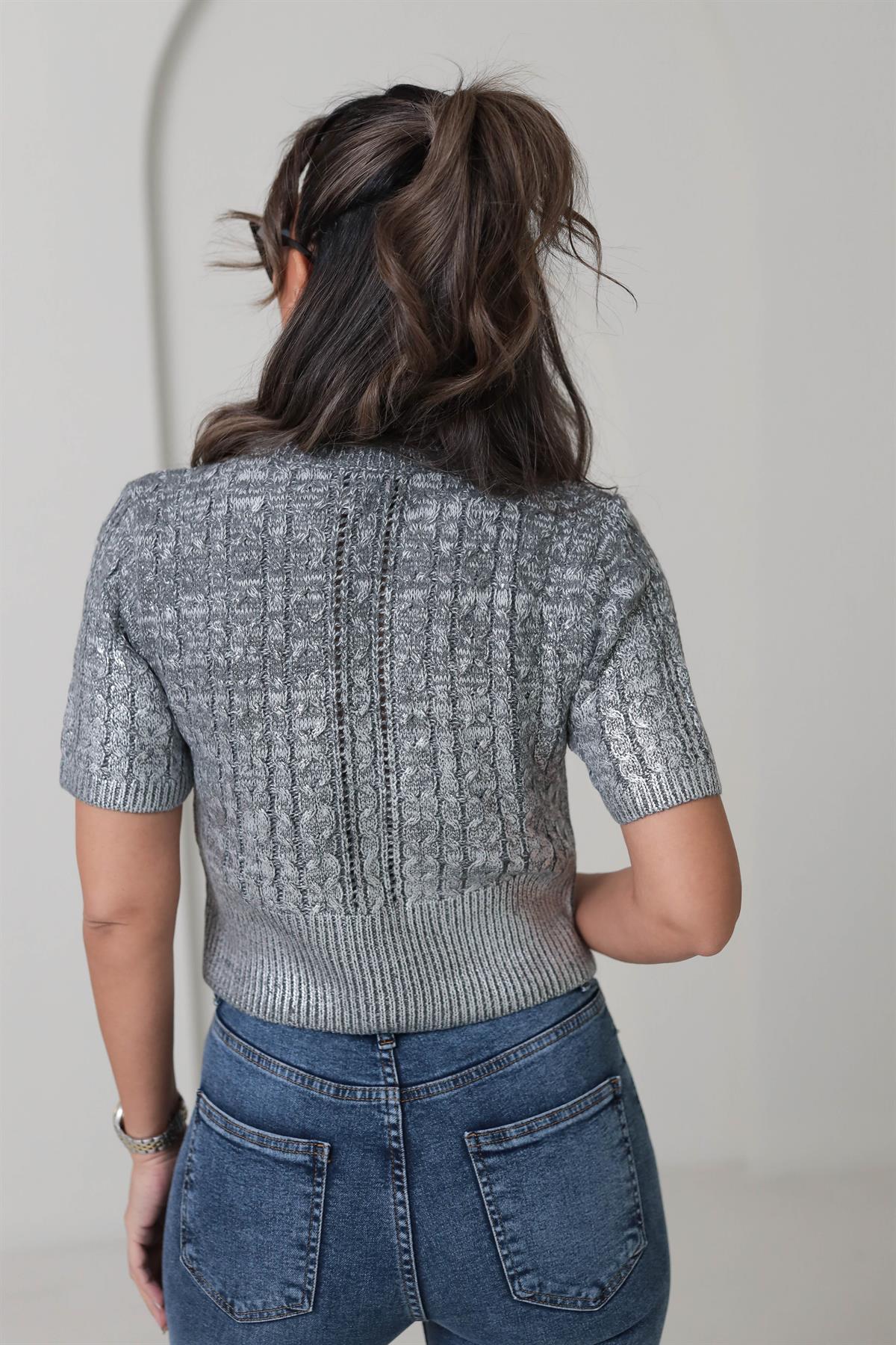 4225 Gümüş Baskılı Kısa Kol Kazak FÜME