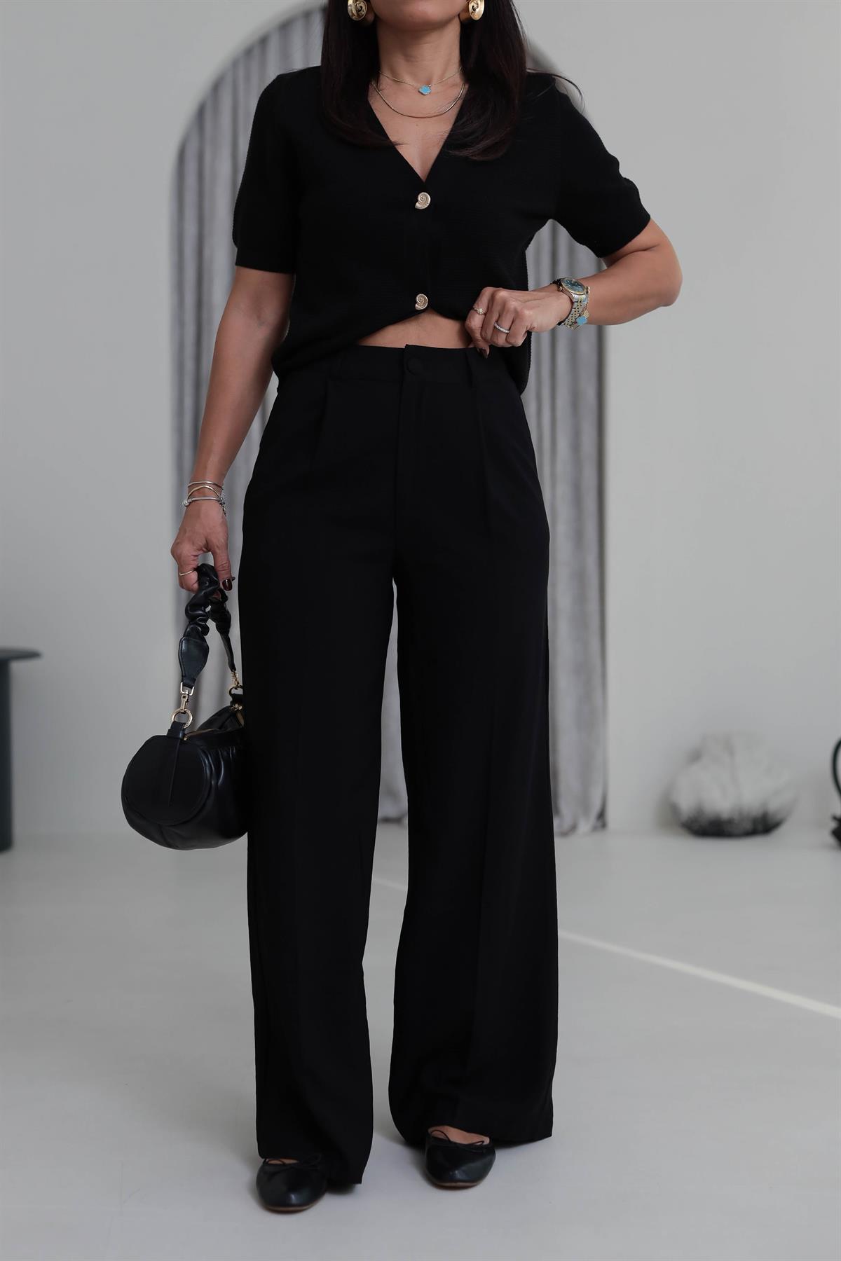 7576 Pileli Bol Paça Pantolon SİYAH