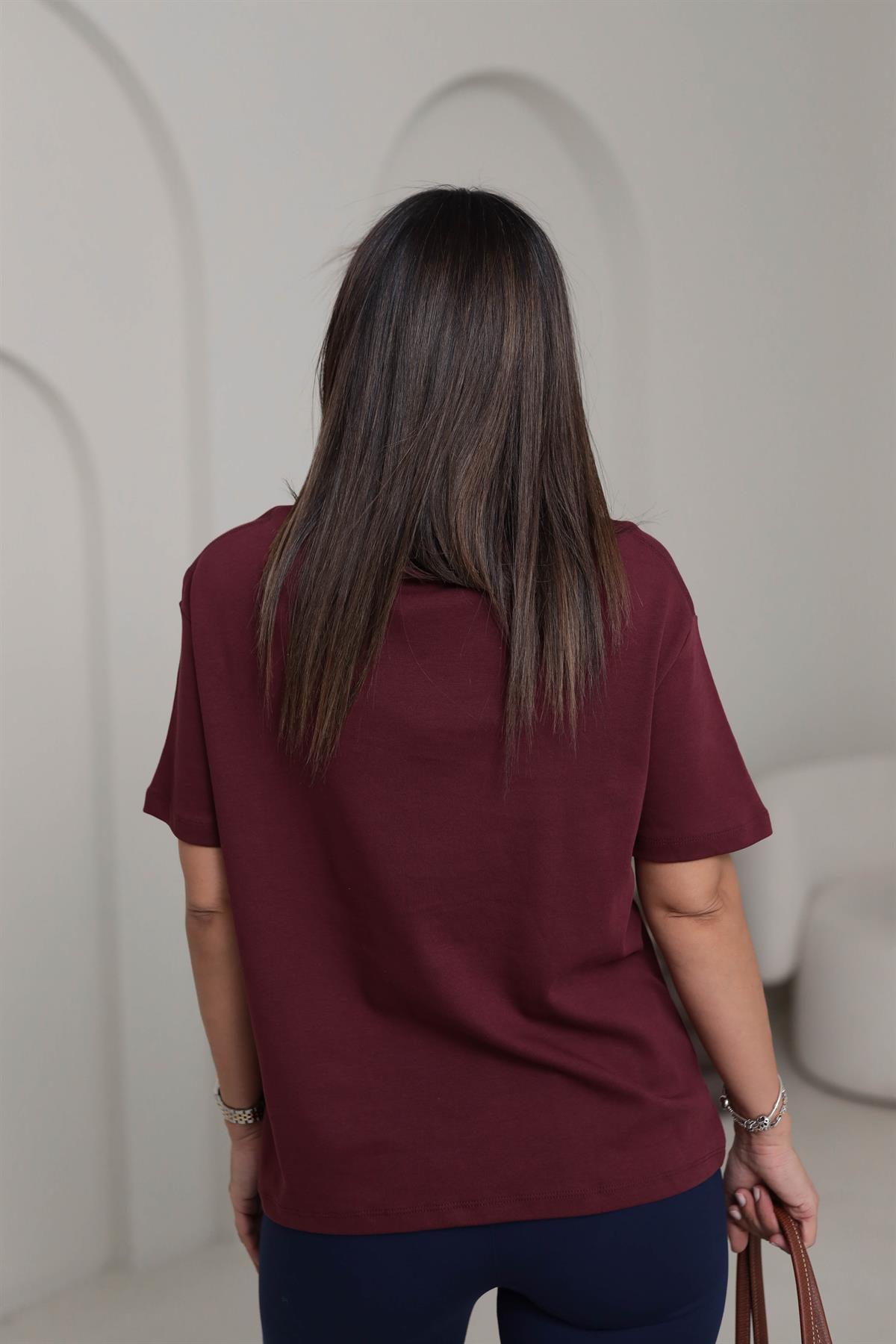 0295 Bisiklet Yaka Tedy Nakışlı Koton Tshirt BORDO