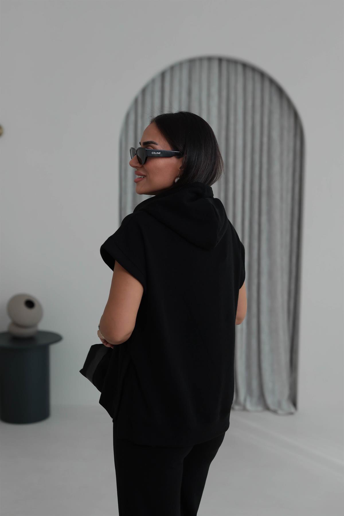 2030 Kapşonlu Kısa Kol Selanik Takım SİYAH