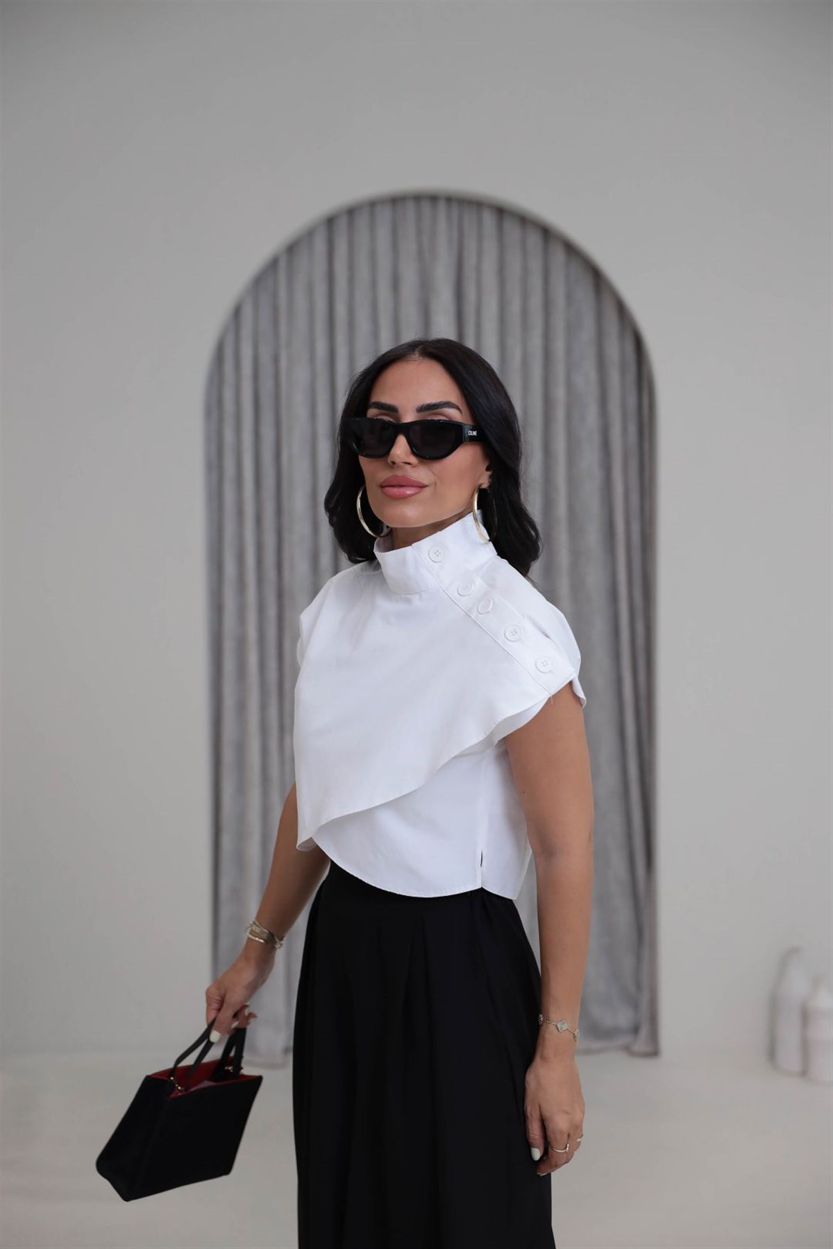 3267 Poplin Omzu Düğmeli Crop Bluz BEYAZ
