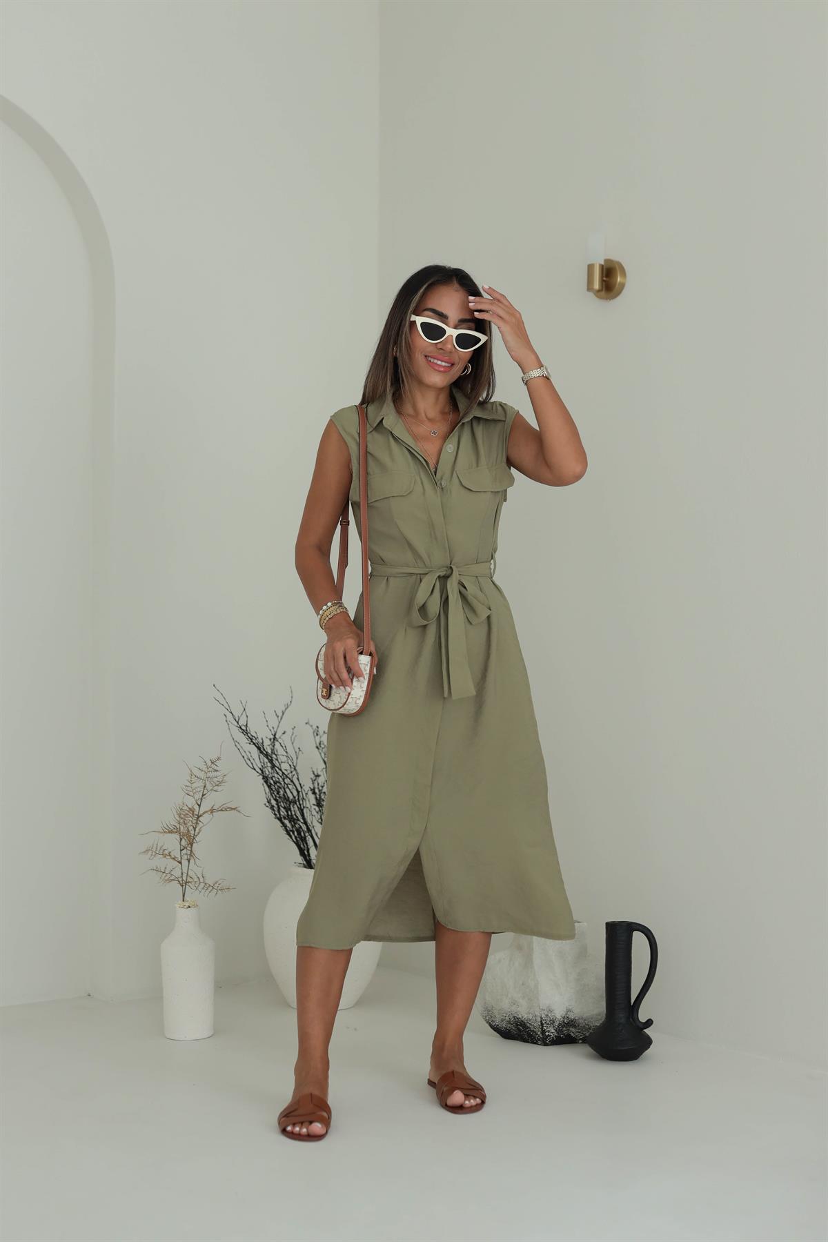 1745 Sıfır Kol Önden Düğmeli Kuşaklı Elbise