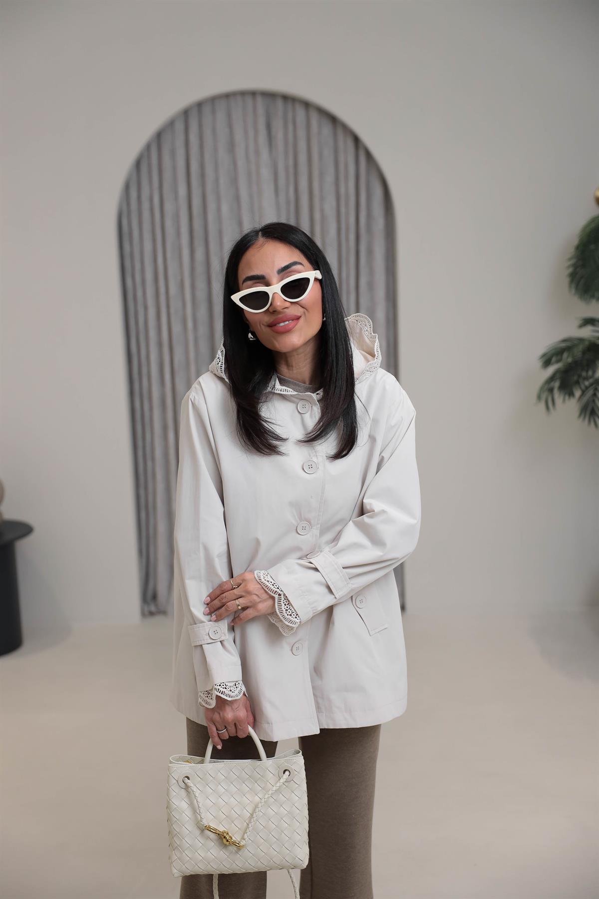 9719 Güpür Detay Teknik Kumaş Trençkot TAŞ