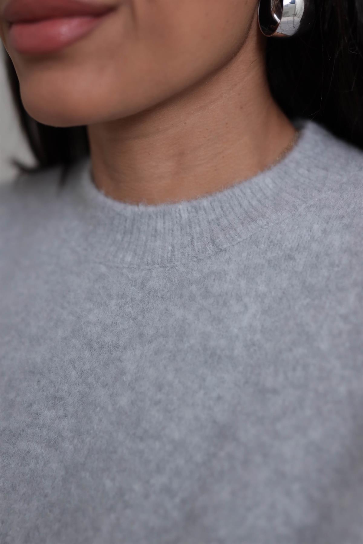 0640 Bisiklet Yaka Yumuşak Dokulu Triko Kazak GRİ