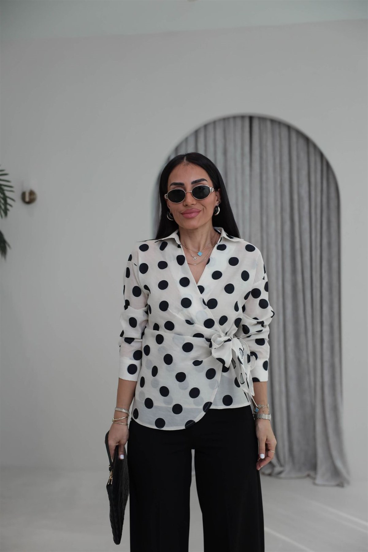 1414 Puantiyeli Bağlamalı Viskon Gömlek BEJ