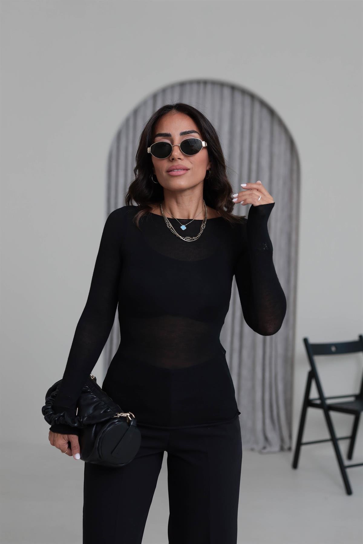 6641 Geniş Yaka Yumuşak Dokulu Bluz SİYAH