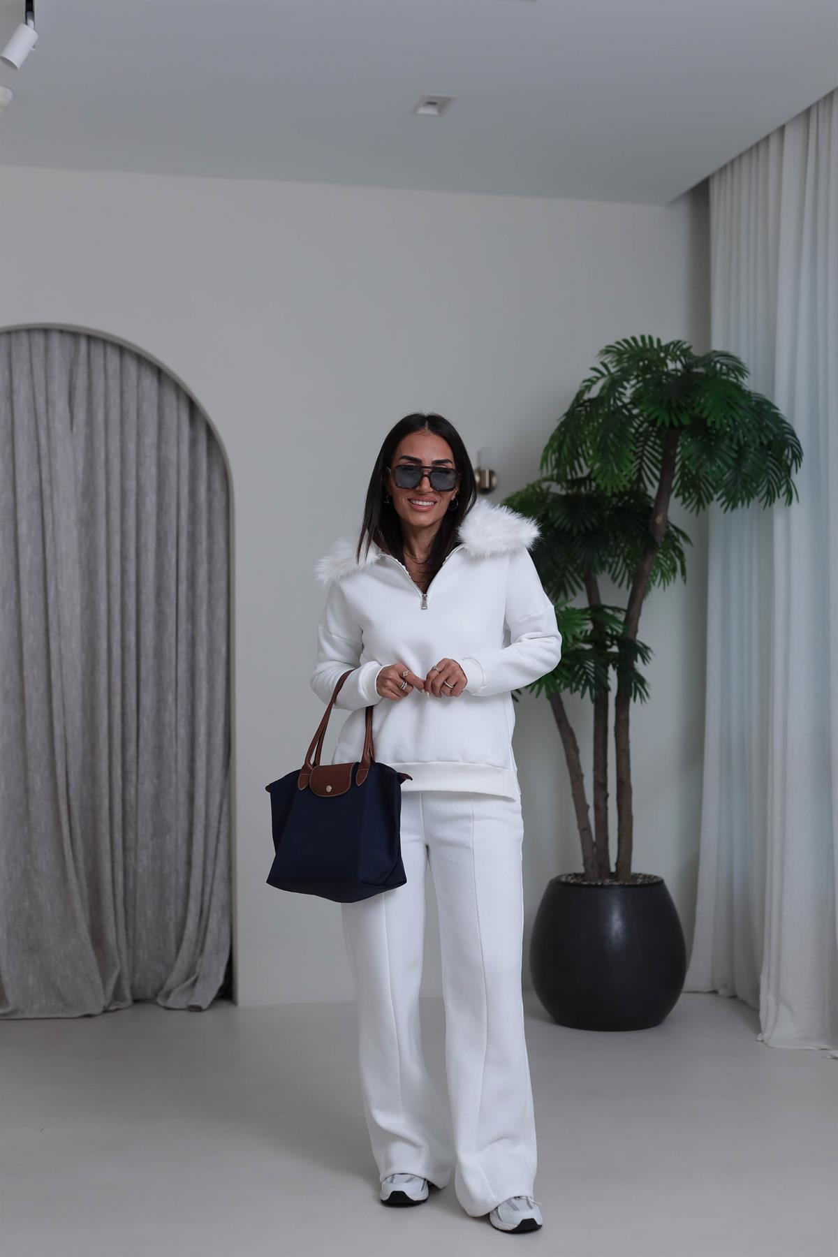 4066 Kürk Yakalı Şardonlu Takım BEYAZ