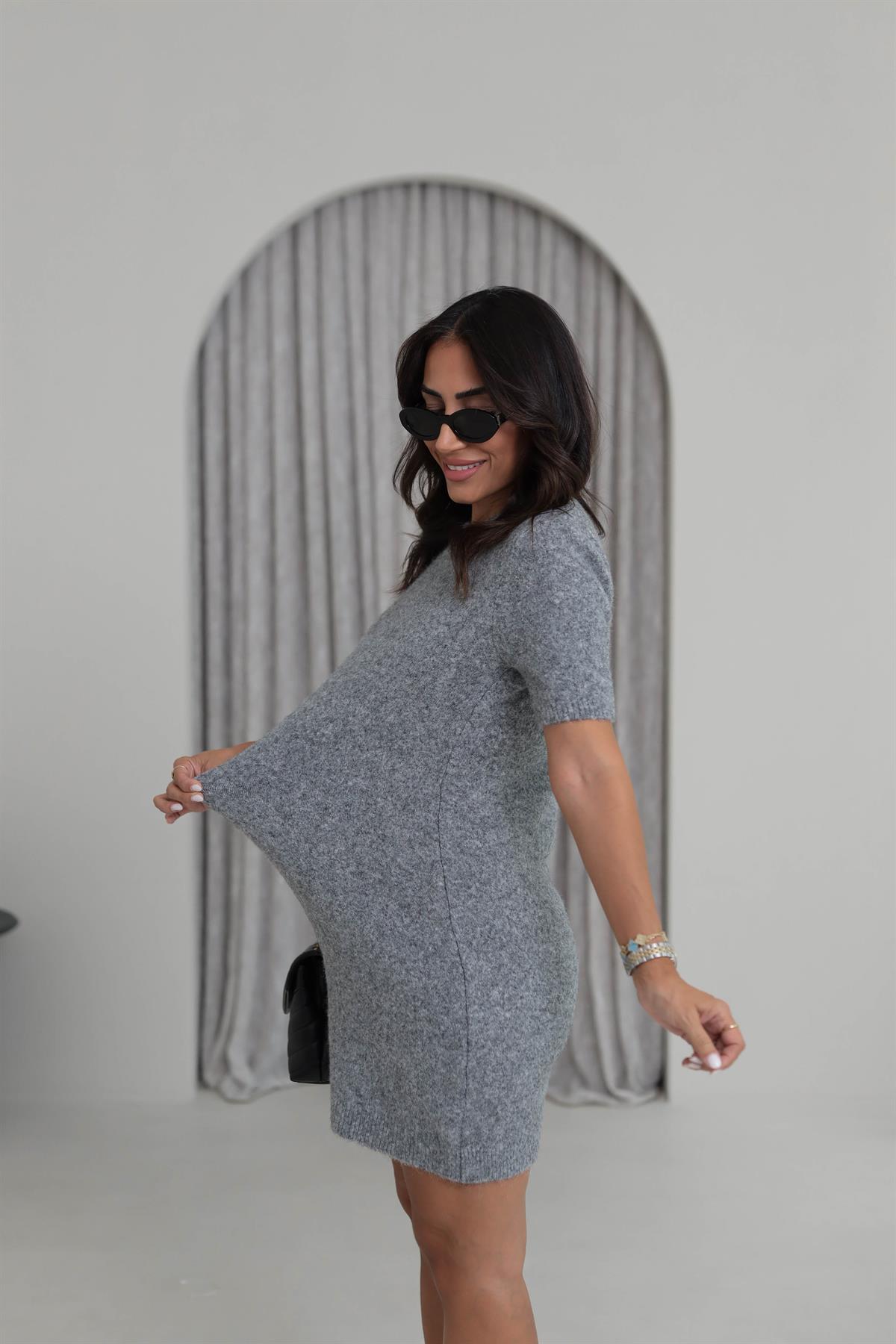 0257 Bisiklet Yaka Yumuşak Dokulu Elbise FÜME