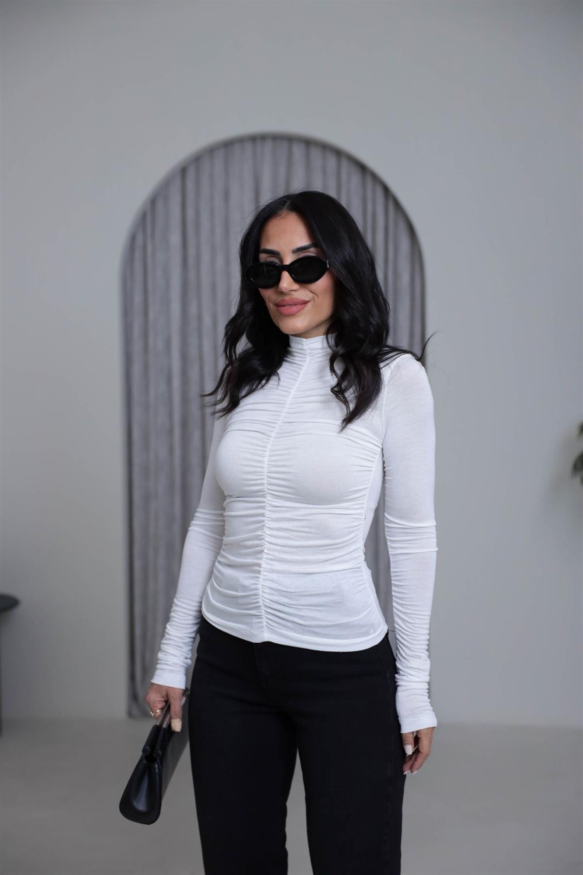 1036 Dik Yaka Drapeli Transparan Bluz BEYAZ