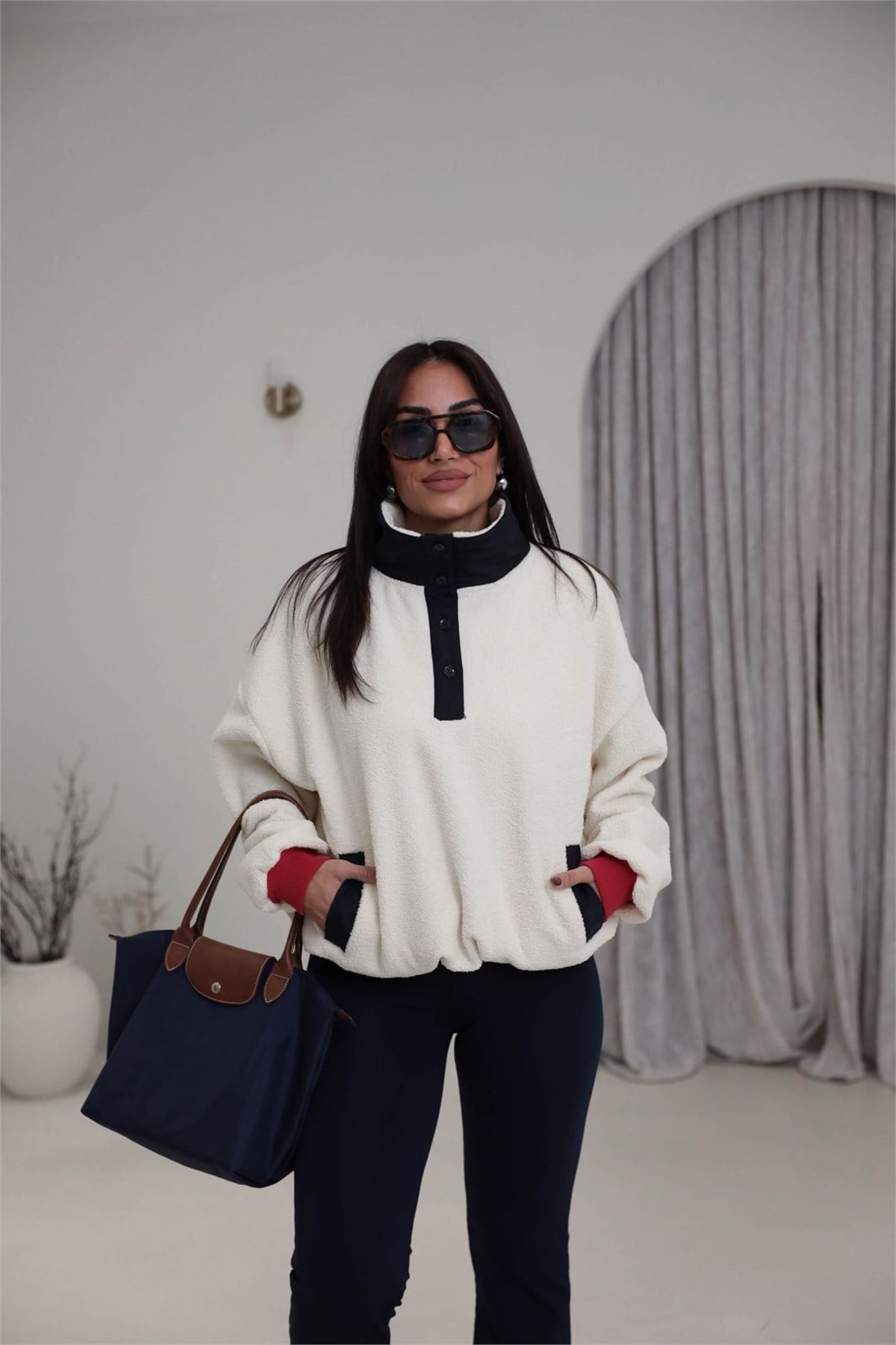 4241 Paraşüt Garnili Cepli Teddy Peluş Sweatshirt BEJ