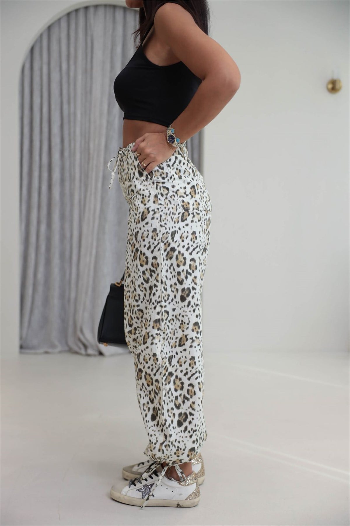 9144 Bel Ve Paça Bağıcıklı Leopar Desen Pantolon LEOPAR