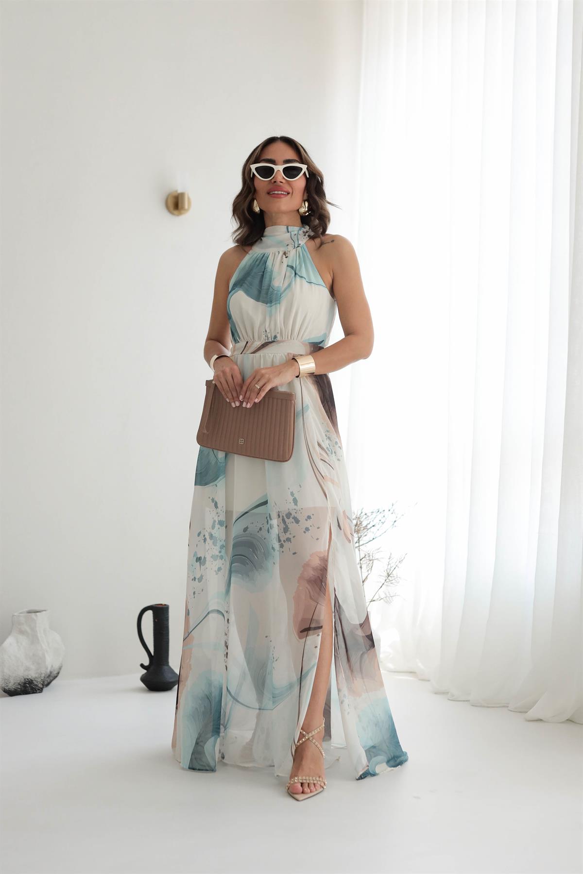 3242 Halter Yaka Desenli Elbise