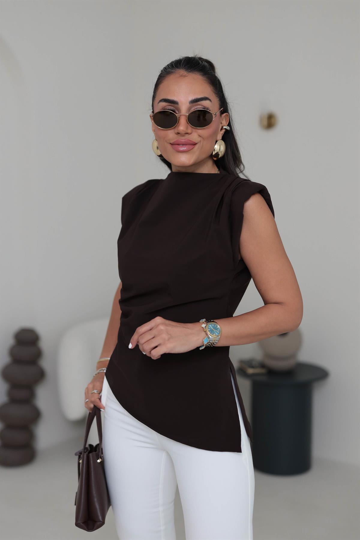 9730 Drapeli Asimetrik Vatkalı Bluz ACI KAHVE