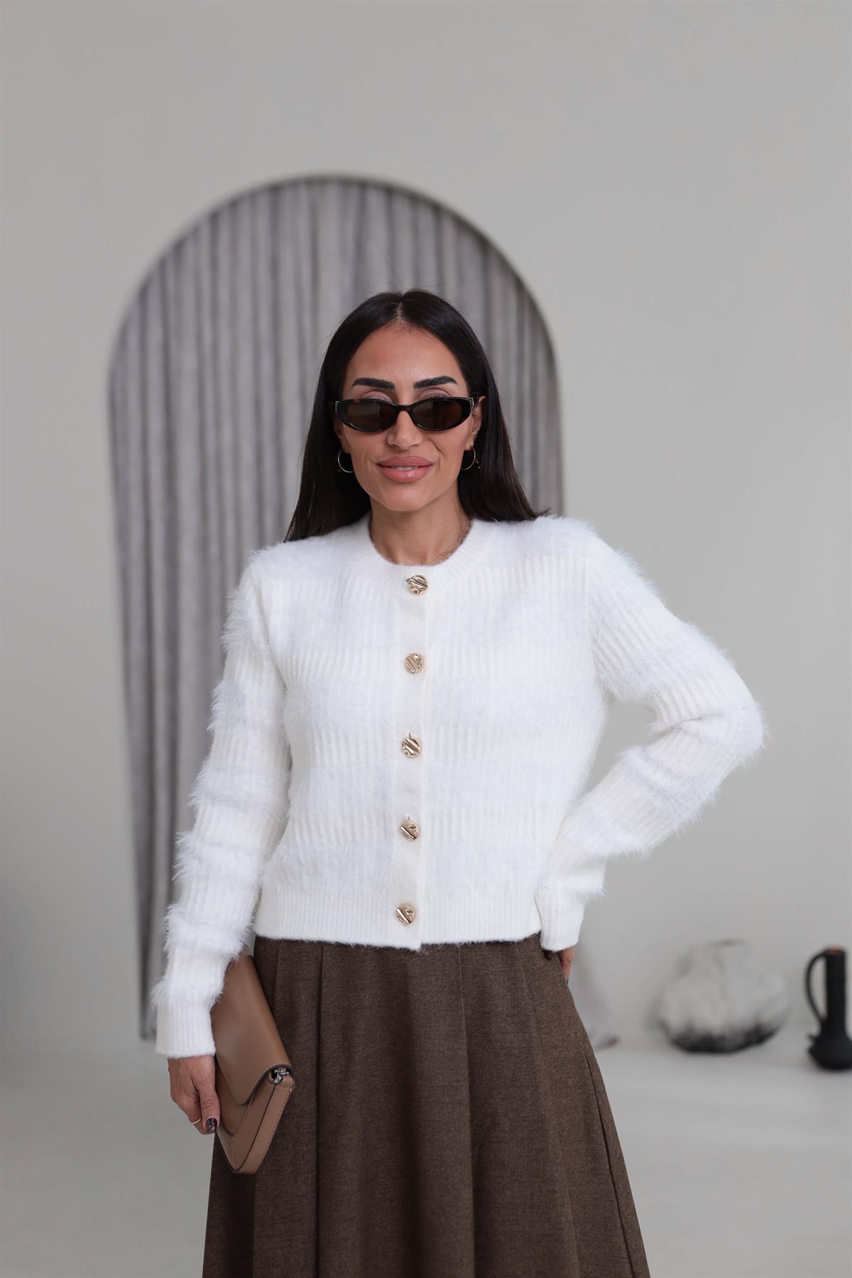 0990 Bisiklet Yaka Yumuşak Dokulu Gold Düğmeli Triko Hırka EKRU