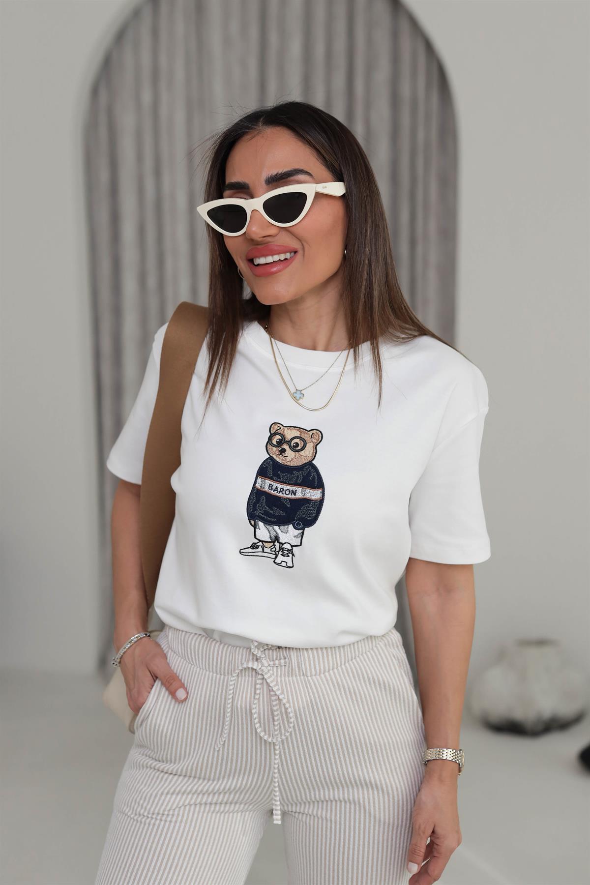 3512 Bisiklet Yaka Ayıcık Nakışlı Tshirt EKRU