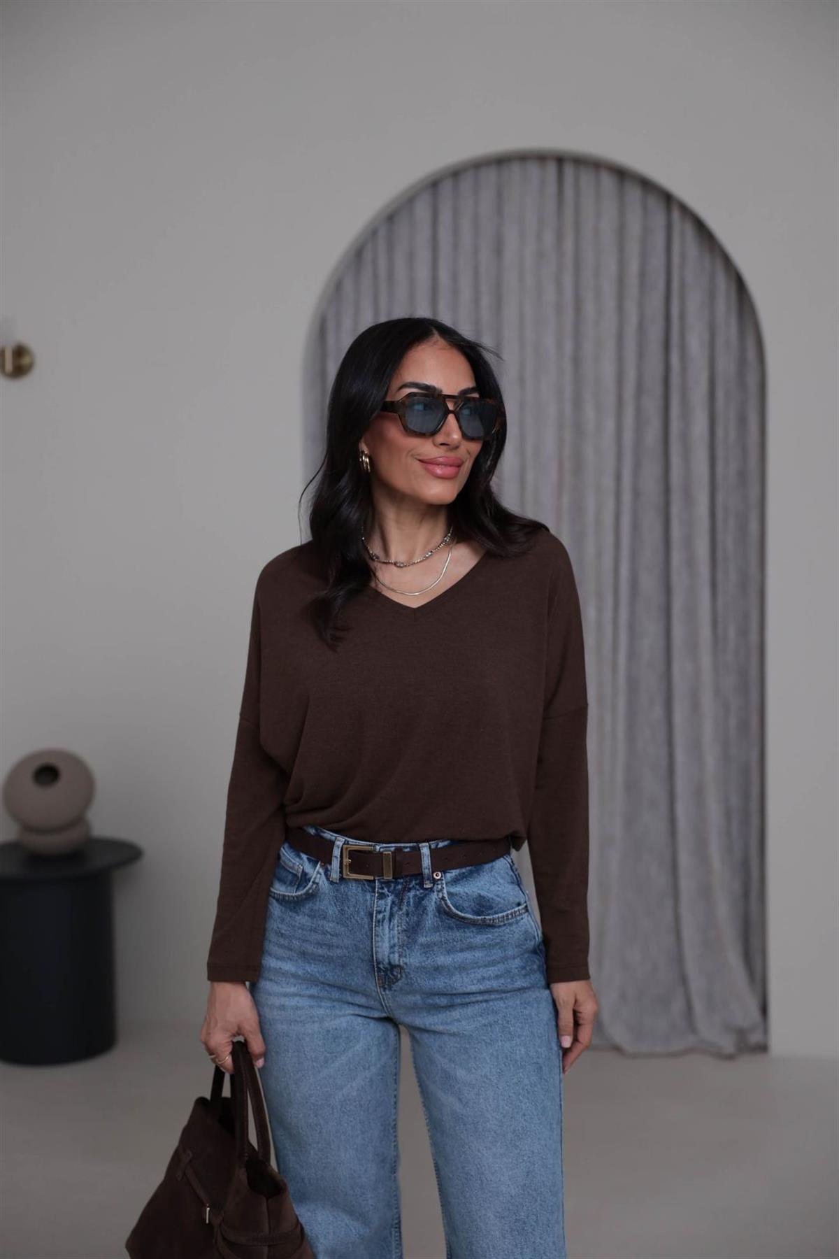 7590 V Yaka Yumoş Bluz KAHVE