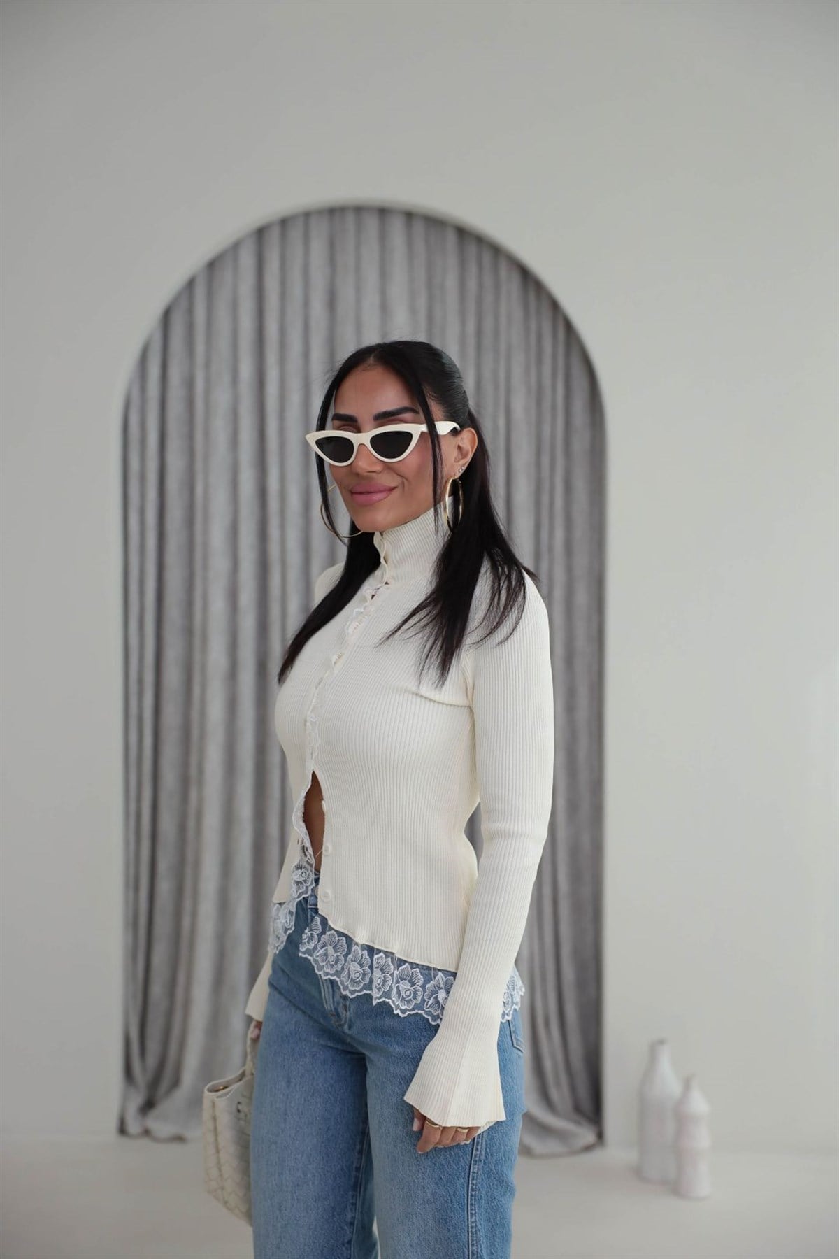 Yarım Balıkçı İspanyol Kol Güpürlü Hırka KREM