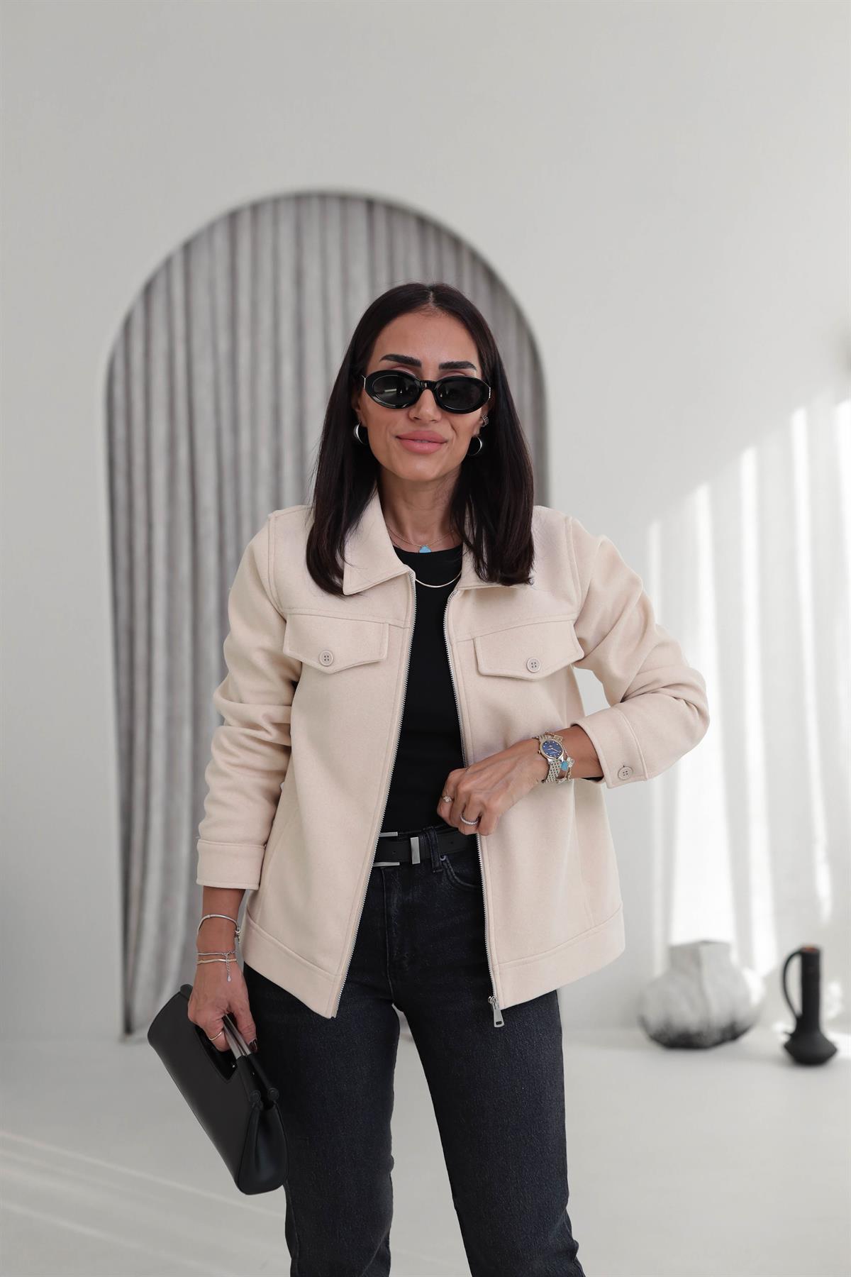 2806 Gömlek Yaka Detay Kaşe Ceket KREM